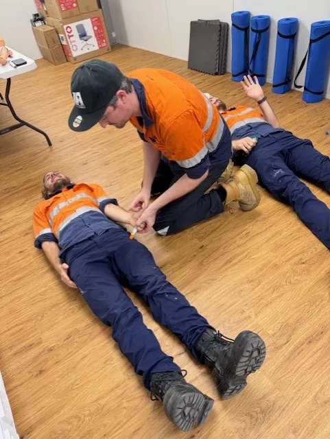 provide-first-aid-05